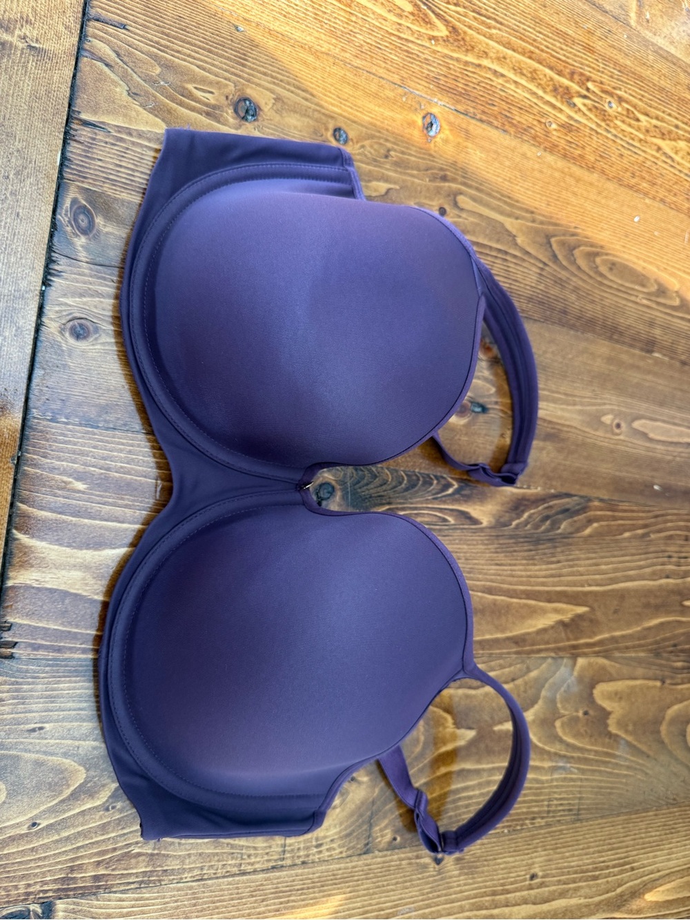 Essentials Bodywear Abbie Bra in Plum. 38F